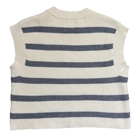 Zara Girls Size 13/14 Sweater Vest Cream Gray Striped Crewneck Boxy Ribbed - Picture 2 of 3
